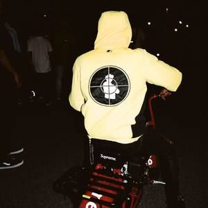 Meet your Posher, Izzy